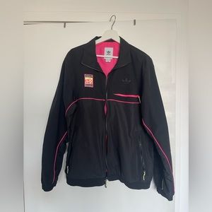 Adidas jacket size M